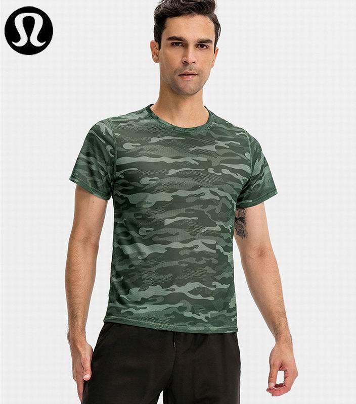 Lululemon Men's T-shirts 34